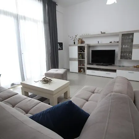 Apartment The Bay Sarandë
